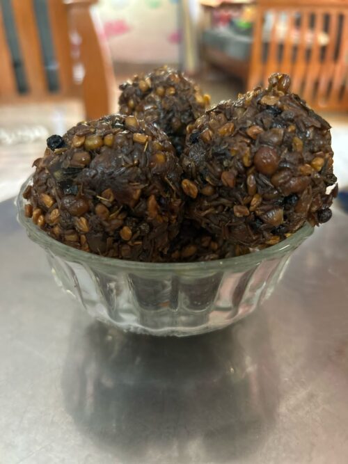 You are currently viewing Organic Homemade Thalipu Vadagam for Health – Benvital Naturals